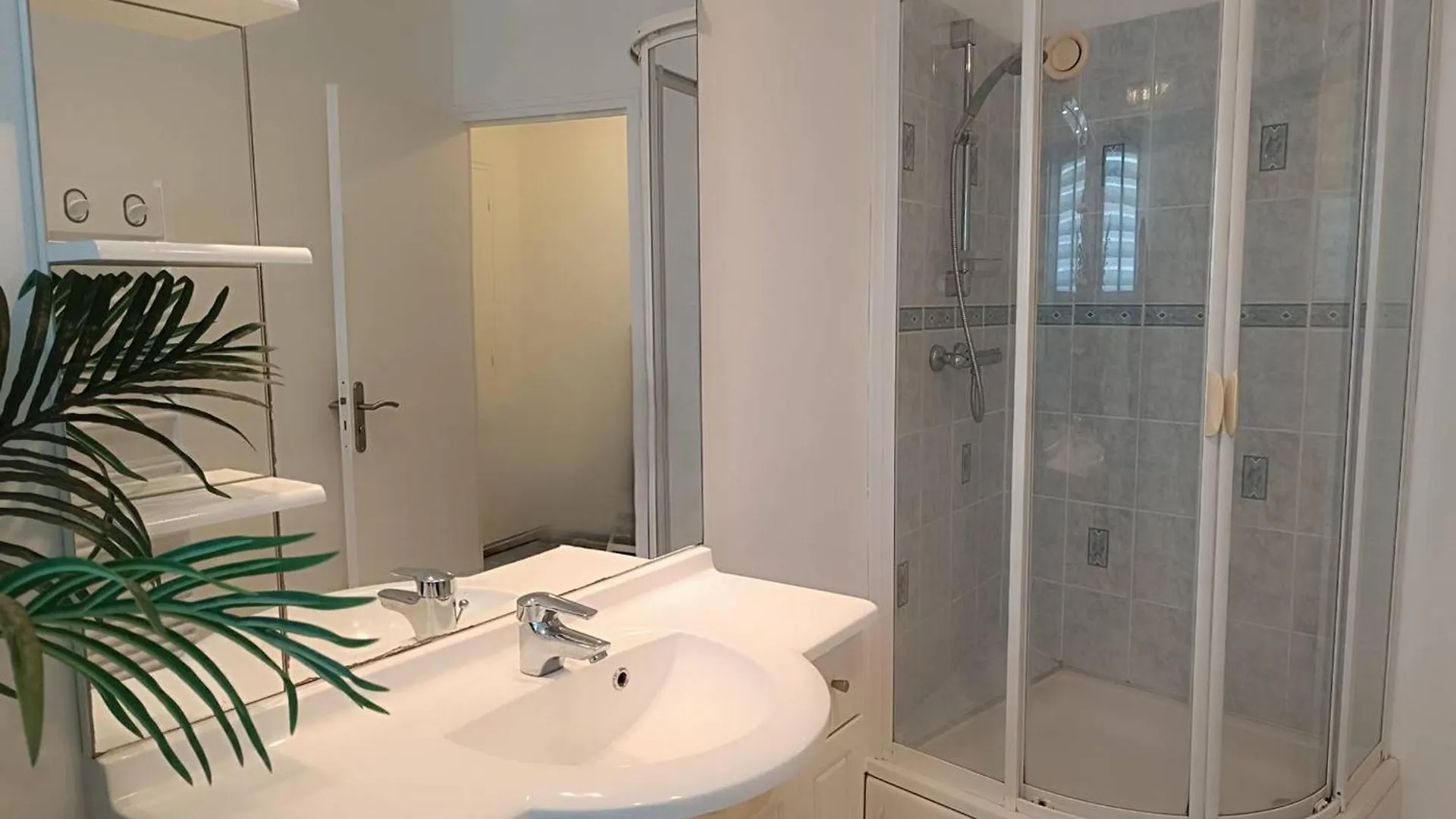 Apartment Bel Appartement Avec Wifi, Balcon Et Garage A Perros-Guirec - Fr-1-368-165