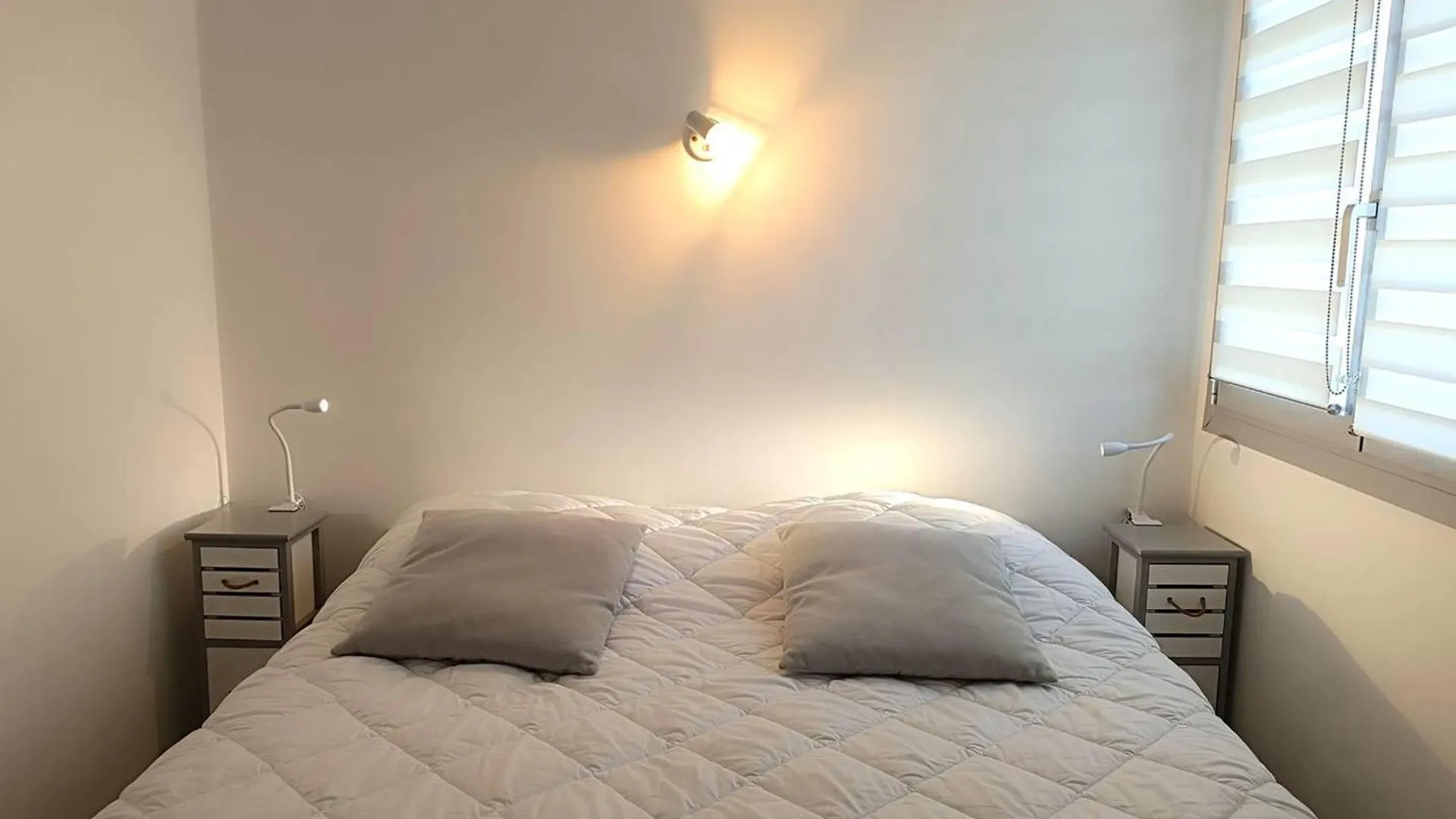 Bel Appartement Avec Wifi, Balcon Et Garage A Perros-Guirec - Fr-1-368-165 Lägenhet